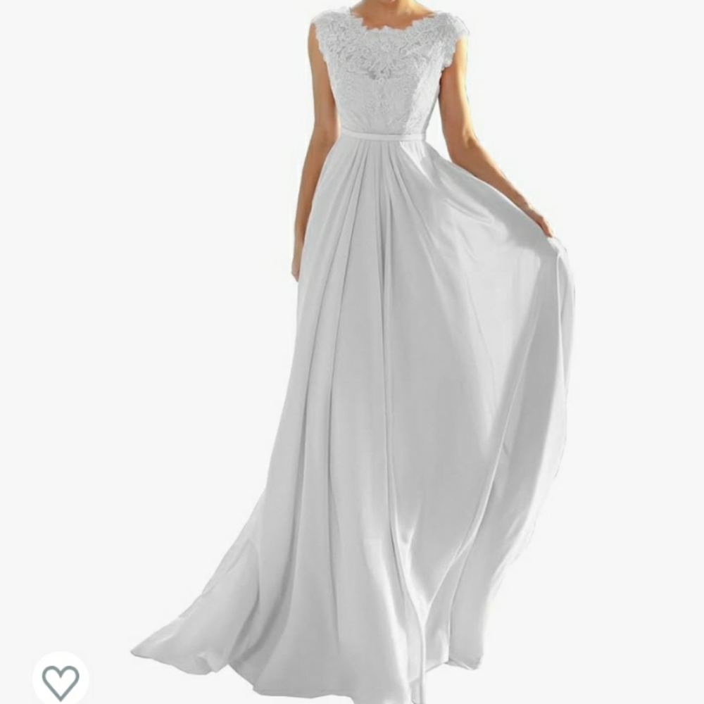 New, White lace top formal gown size 4